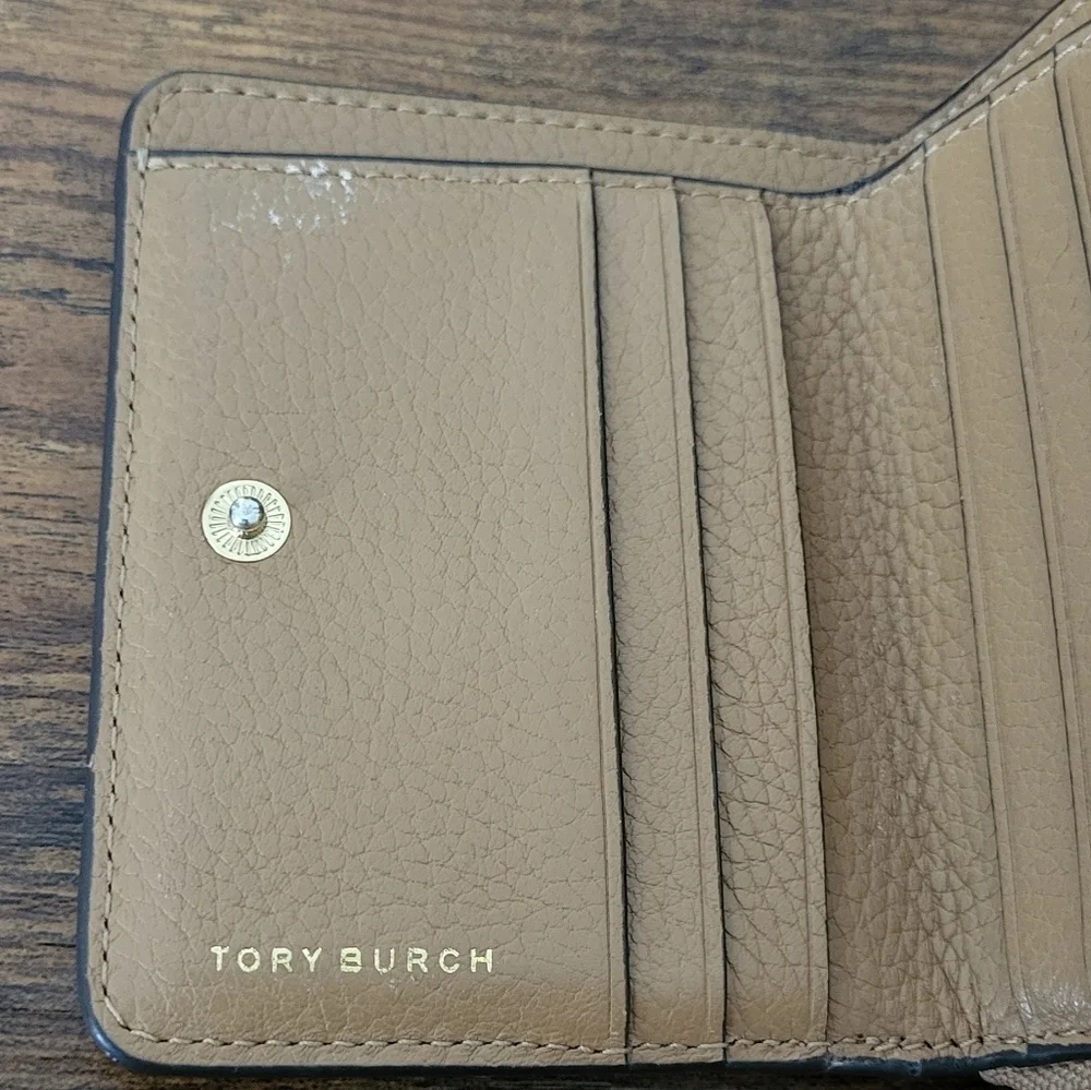 Tory Burch Bifold Britten Leather Wallet